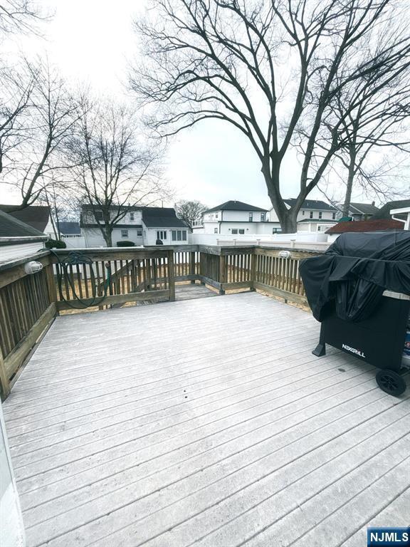 Building Photo - 904 5th St