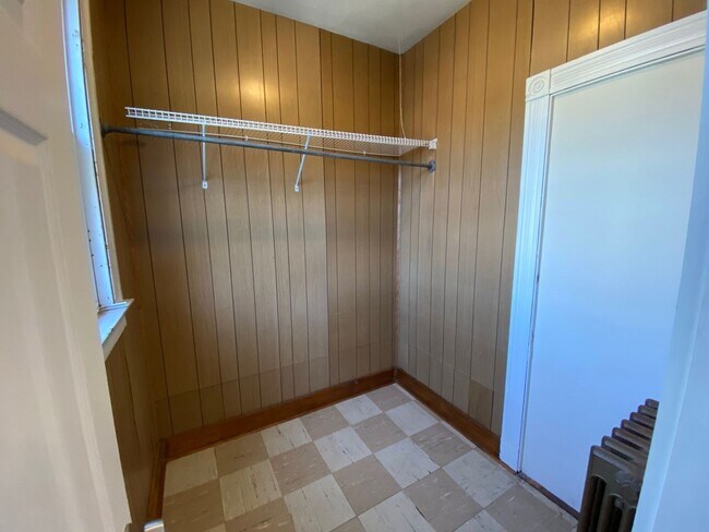 Building Photo - 51 Pearl St