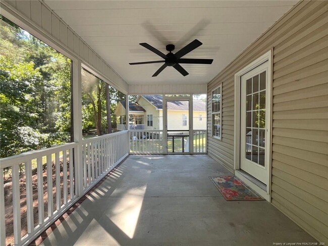 Building Photo - 114 Masters Way