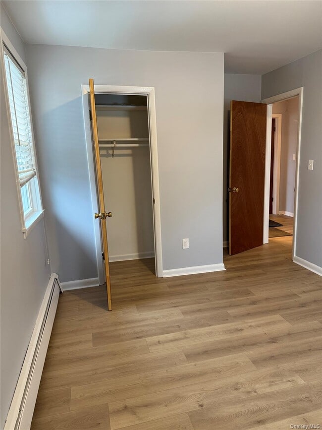 Building Photo - 167 Lincoln Ave