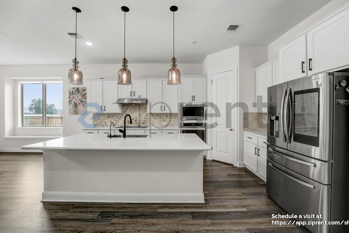 Building Photo - 1349 Ridge Runner Dr