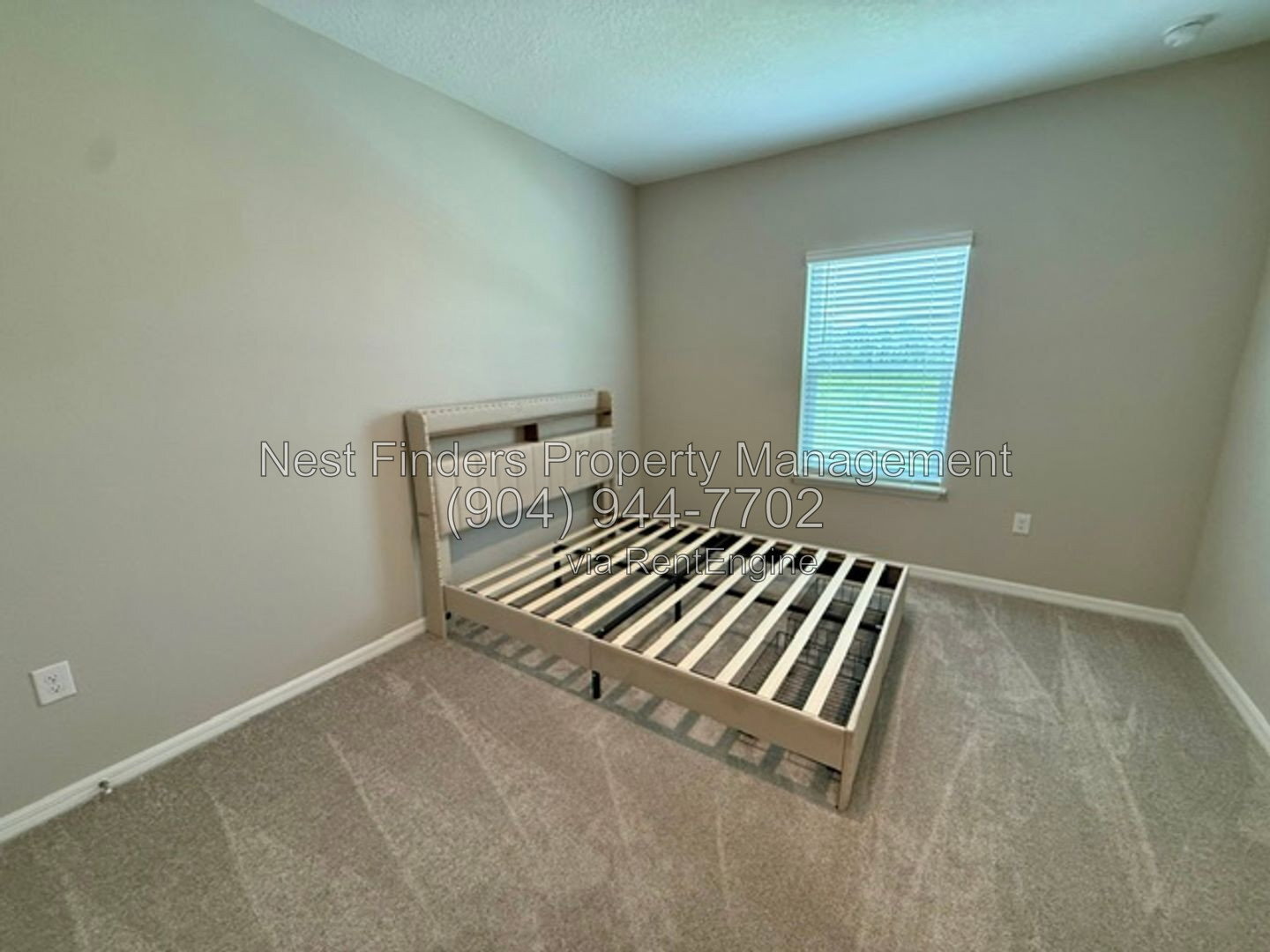 Building Photo - 284 Cherry Elm Dr