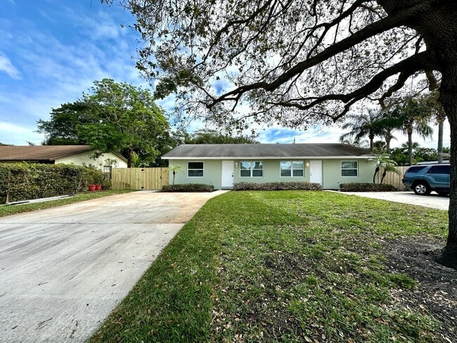 Primary Photo - 9162 Sunrise Dr