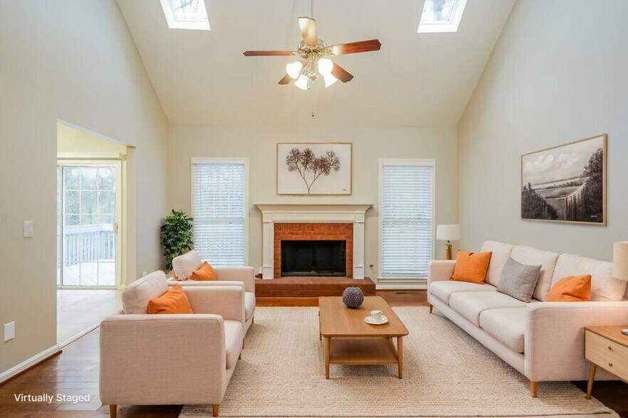 Building Photo - 1403 Velvet Creek Trce SW