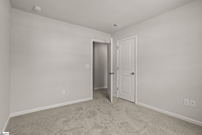 Building Photo - 220 Stellate Pl