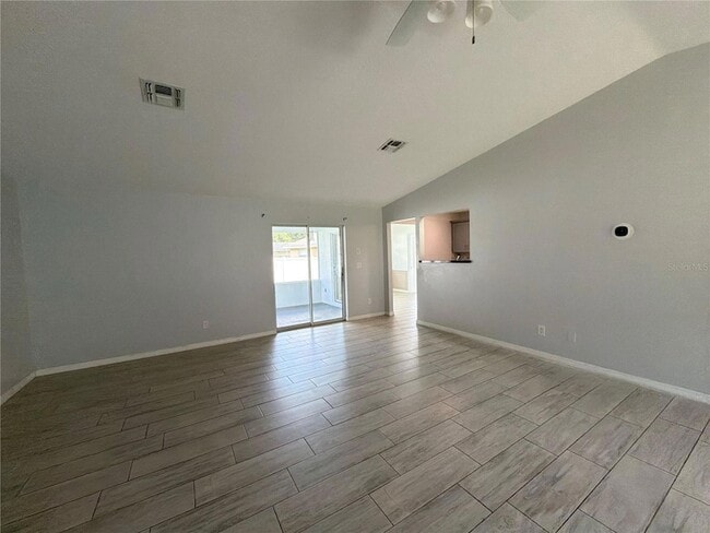 Building Photo - 10024 SW 73rd Terrace