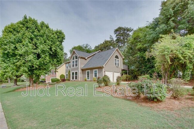 Building Photo - 483 Mountain Oaks Pkwy
