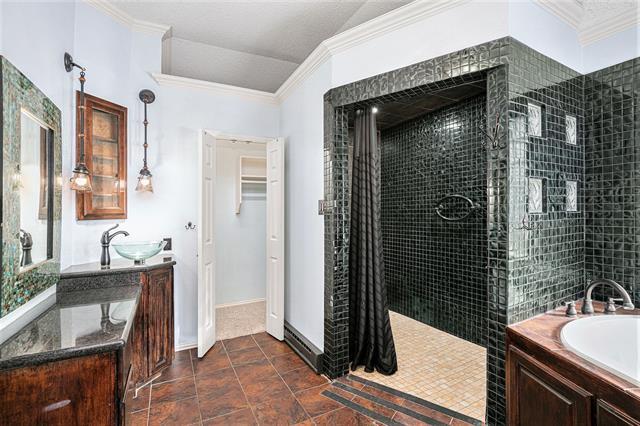 Building Photo - 1418 Holley Creek Ln