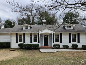 Building Photo - 632 Signal Mountain Blvd