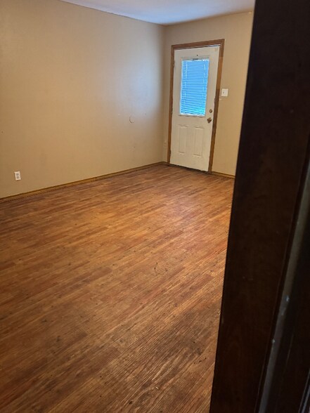 Primary Photo - 750 Bonham St