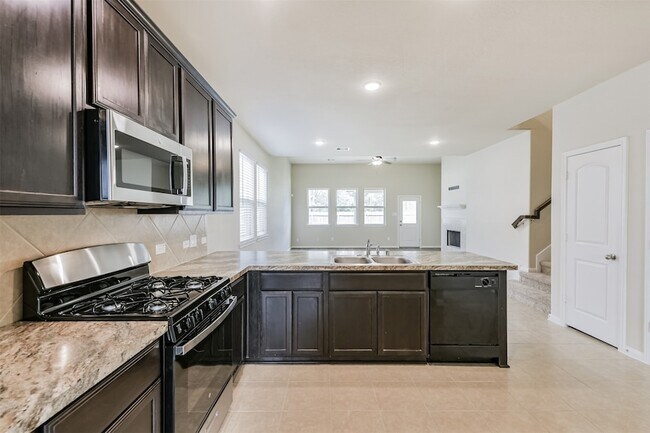 Building Photo - 12638 Silver Winter Trl
