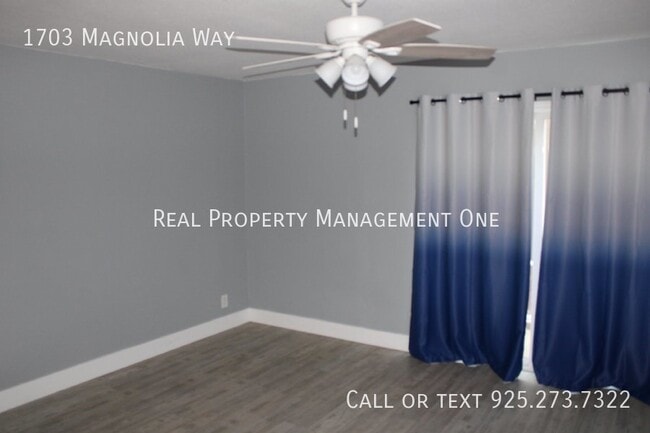 Building Photo - 1703 Magnolia Way