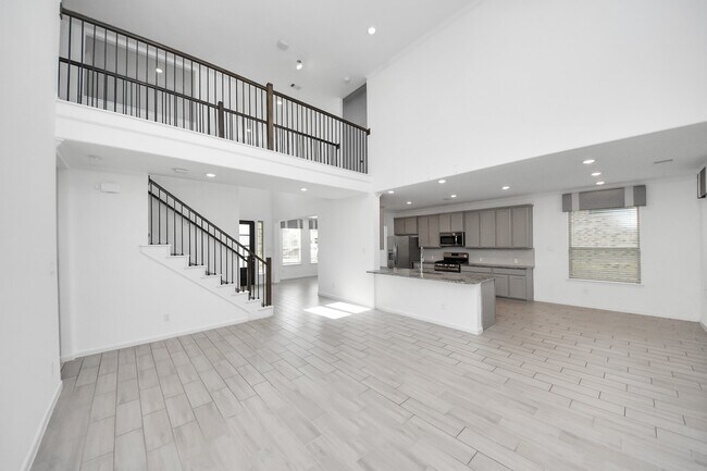 Building Photo - 3007 Velda May Dr