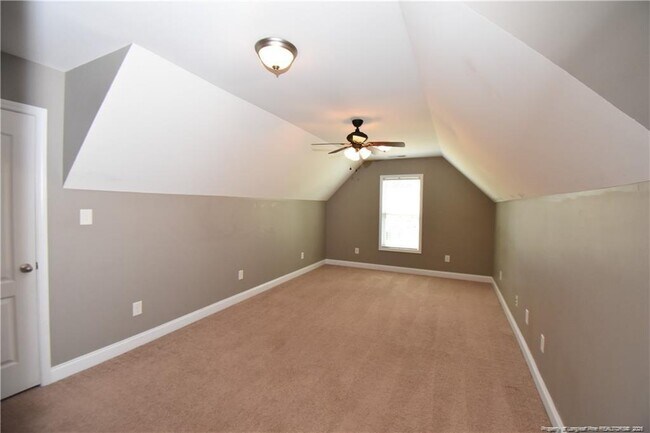 Building Photo - 131 S Prince Henry Way