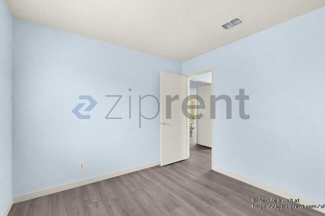 Building Photo - 4540 Armadale Way