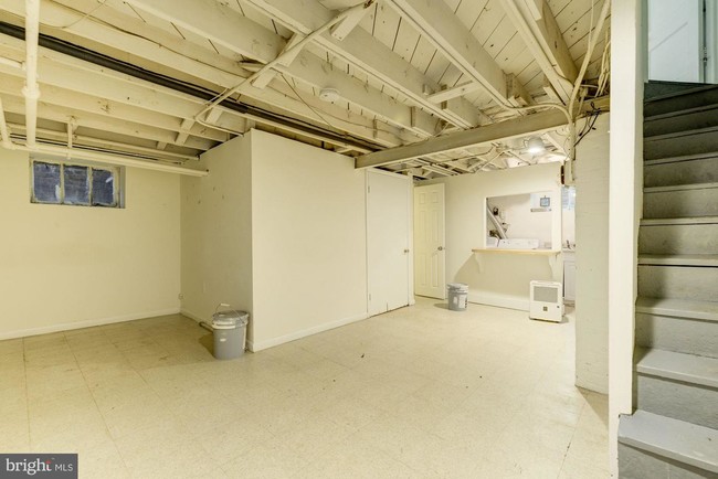 Building Photo - 3721 Windom Pl NW