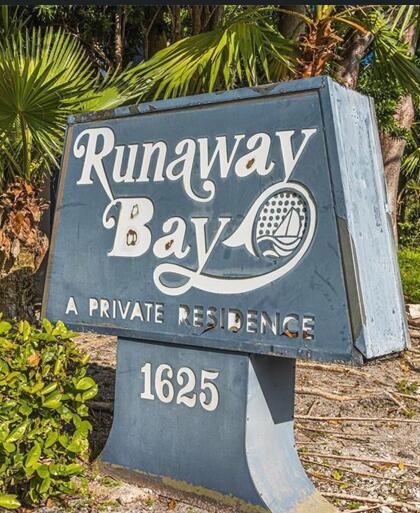 Building Photo - 1625 SE 10th Ave