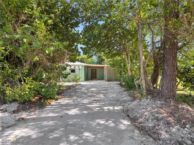 Building Photo - 9144 7th St N