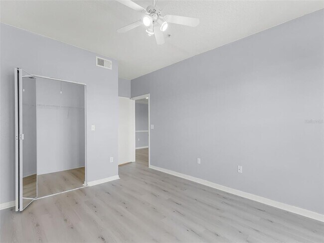 Building Photo - 5530 Metrowest Blvd