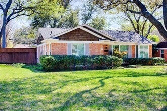 Building Photo - 729 Dumont Dr