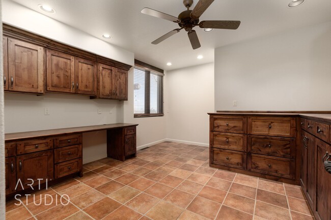 Building Photo - Beautiful Home in Kayenta