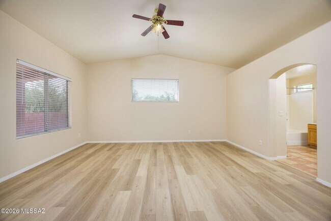 Building Photo - 12253 N Brightridge Dr