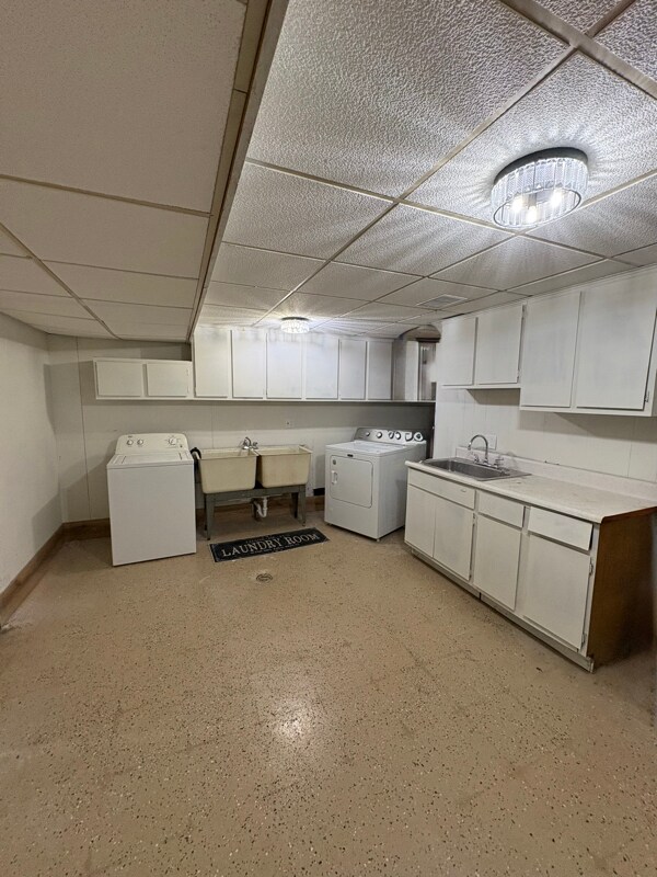 Building Photo - 2044 Arcola St