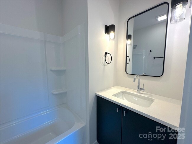 Building Photo - 1358 Briar Creek Rd