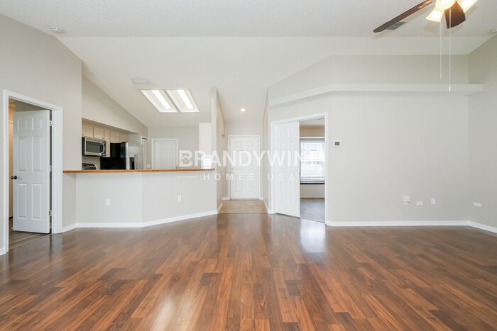Building Photo - 4608 Whitetail Ln