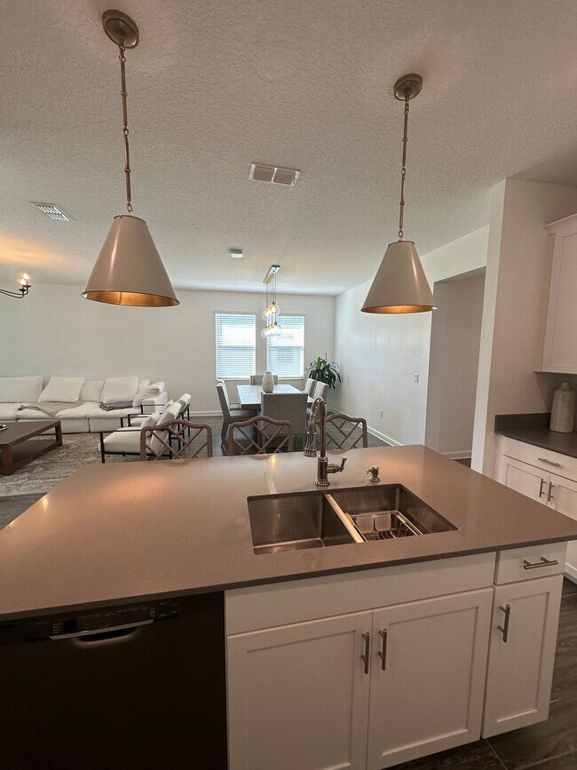 Building Photo - 3002 Prelude Ln