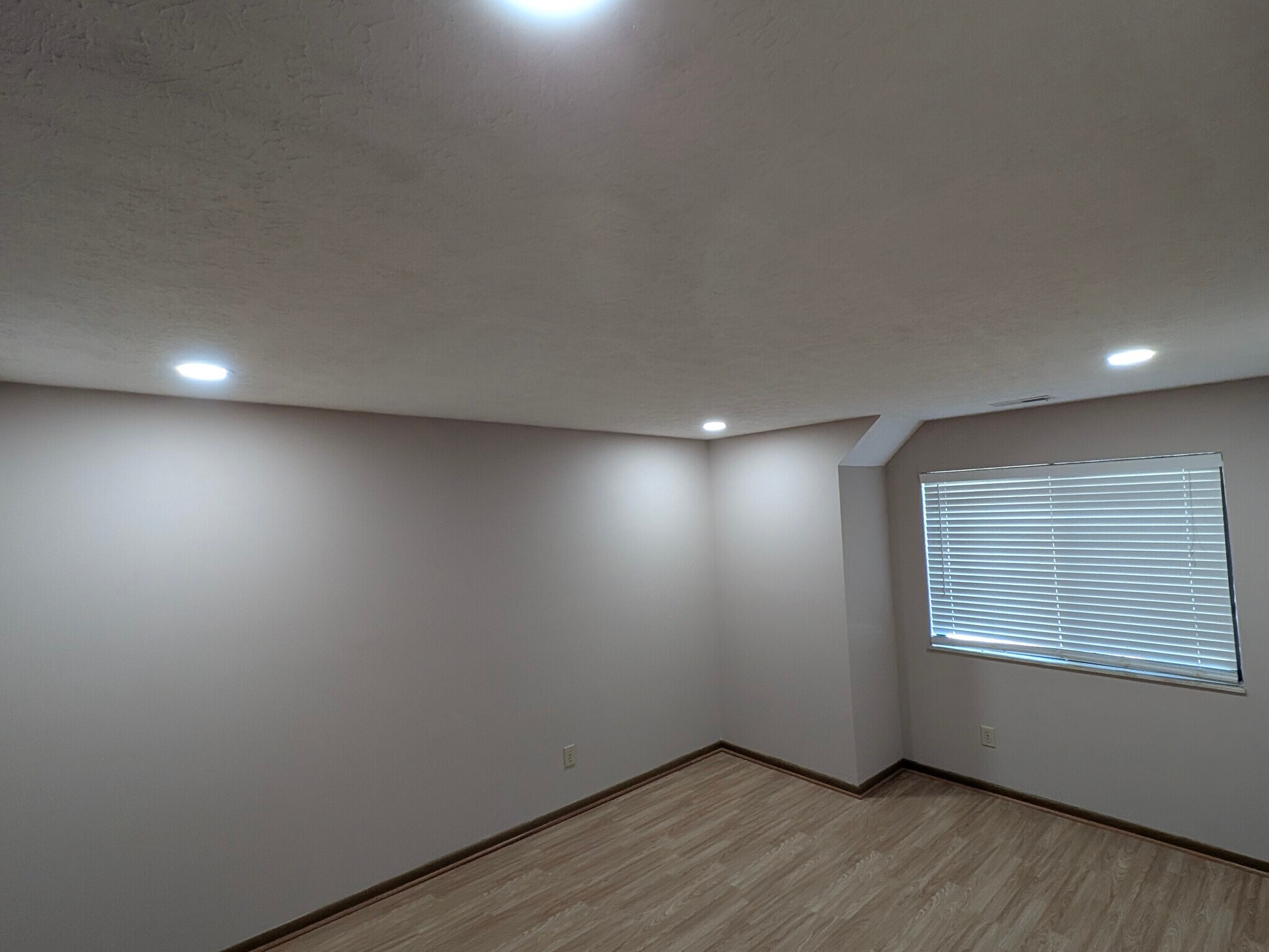 Building Photo - 2163 Hedgerow Rd