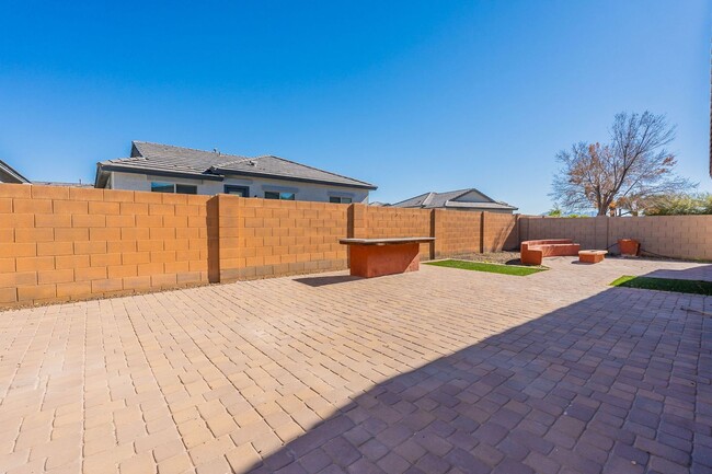 Building Photo - Four Bedrooms, 3 Car Garage - New flooring!