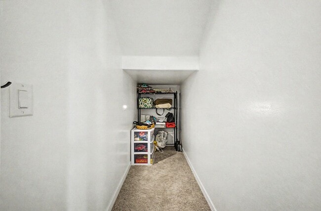 Building Photo - 7598 W Smoketree Dr