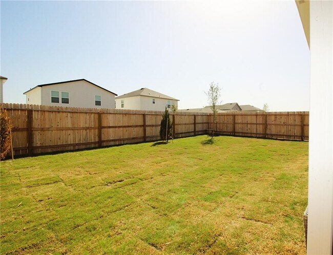 Building Photo - 417 Sand Cherry