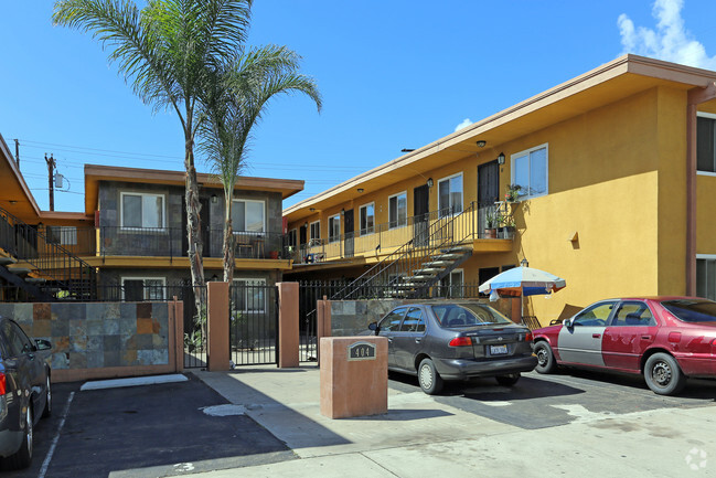 Building Photo - Sea Mist Apartments