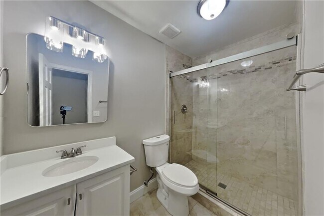 Building Photo - 4614 Blakedale Cir