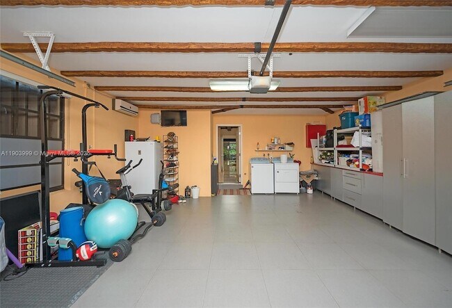 Building Photo - 9318 NW 50th Doral Cir S