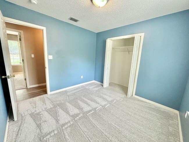 Building Photo - 7514 Bowers Dr