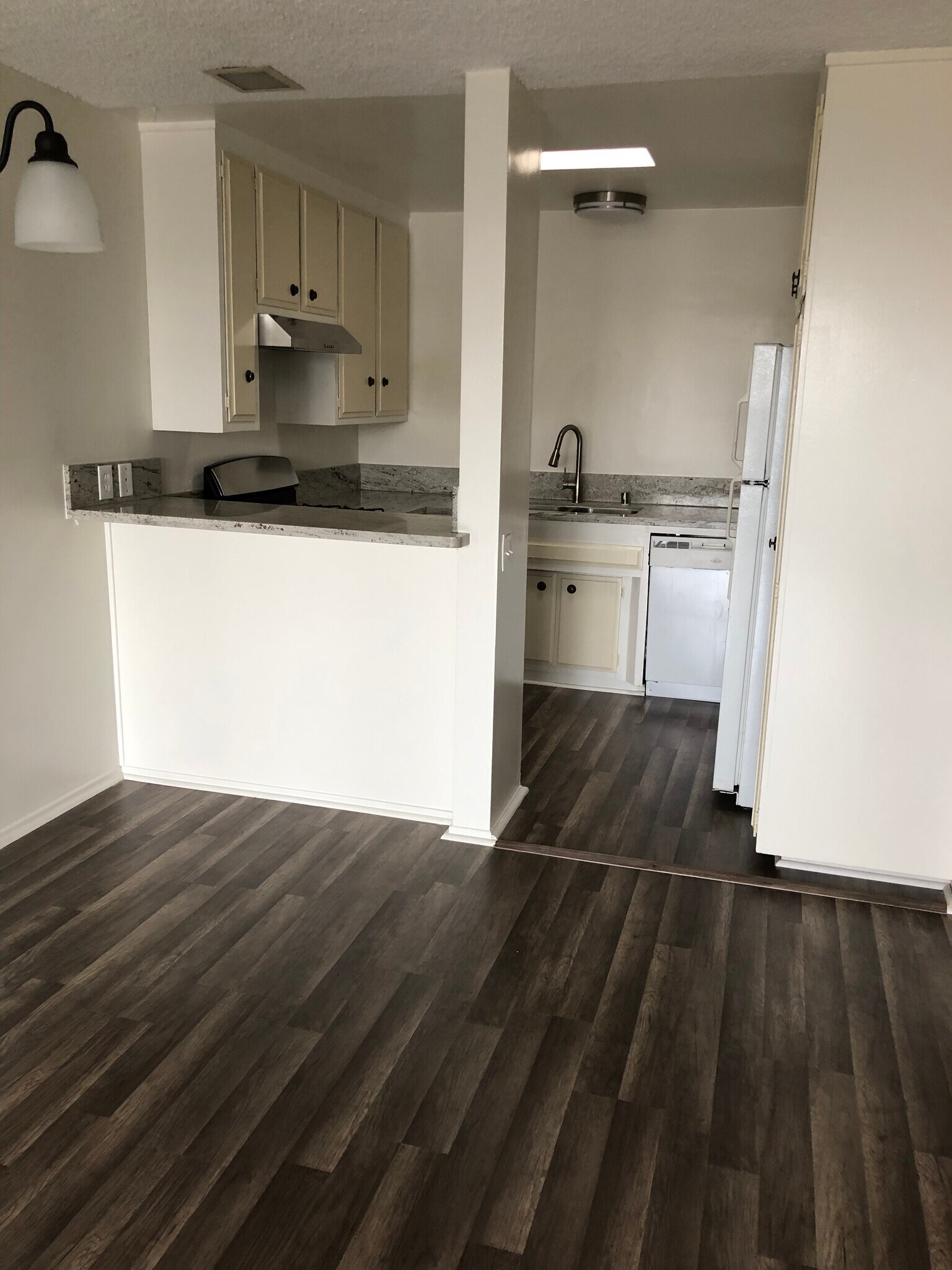 kitchen and bar - 1342 10th St