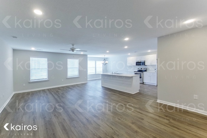 Building Photo - 36 Cottage Grove Dr