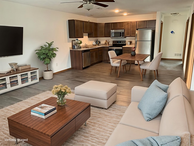 Primary Photo - $500 off at Lipton Apartments – Your New H...