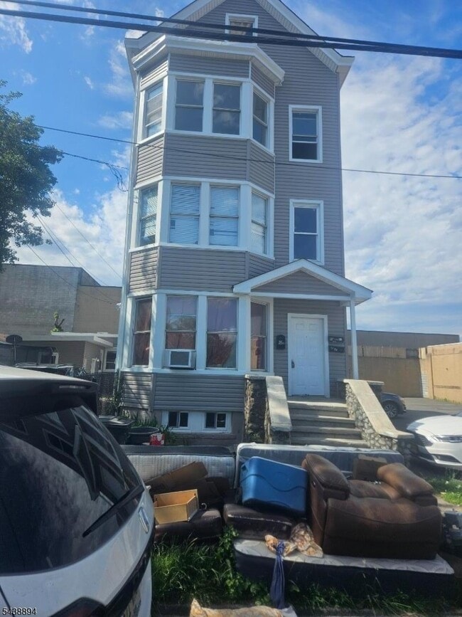 Building Photo - 193-195 Knickerbocker Ave