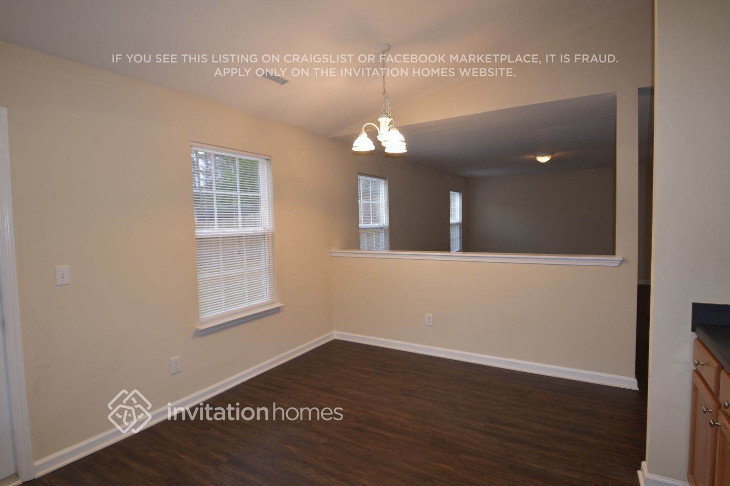 Building Photo - 3940 Laurel Glen Dr