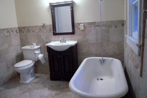 Building Photo - 301 Central Dr