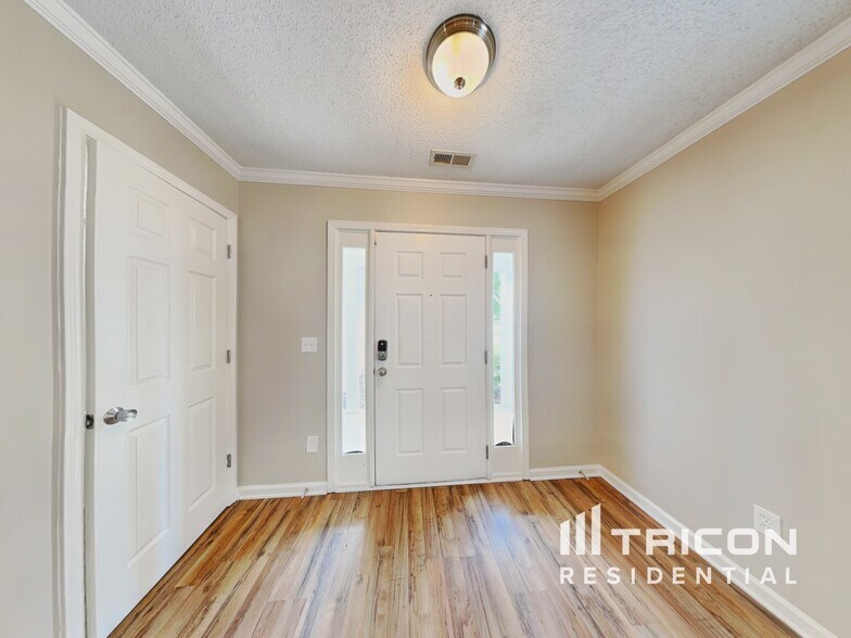 Building Photo - 3525 Sunset Hollow Ct