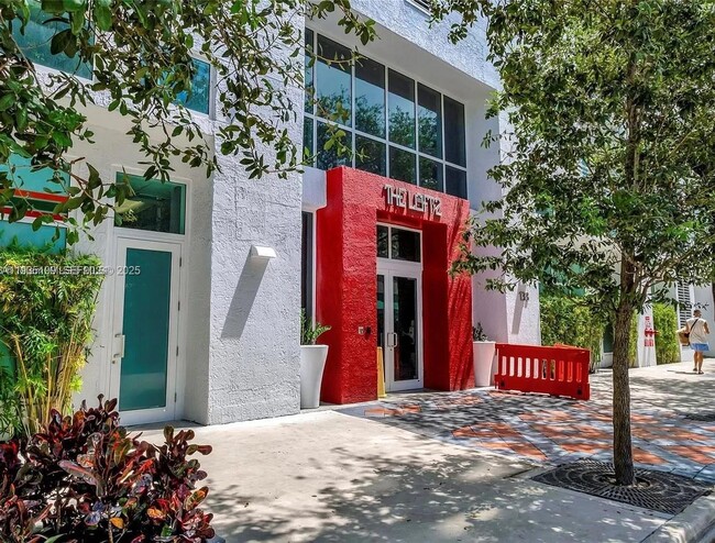 Building Photo - 133 NE 2nd Ave