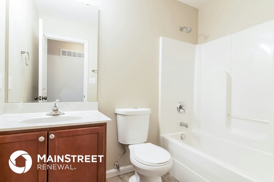 Building Photo - 300 Andy Habsieger St