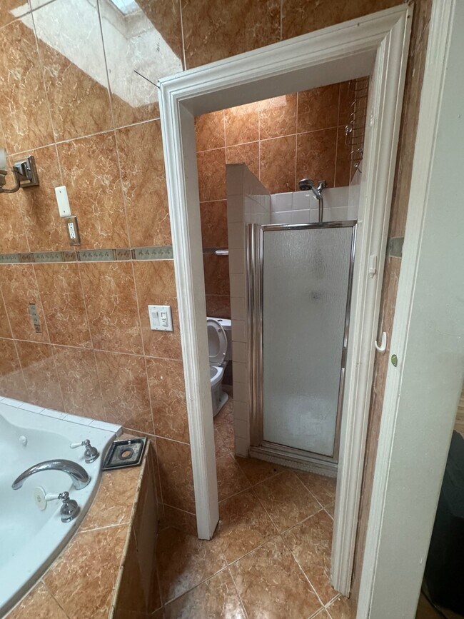 Building Photo - 1870 Harrison Ave