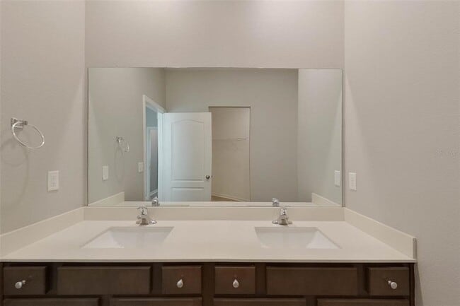 Building Photo - 30098 Fedora Cir