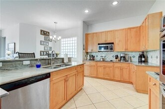 Building Photo - 4169 Artesa Dr